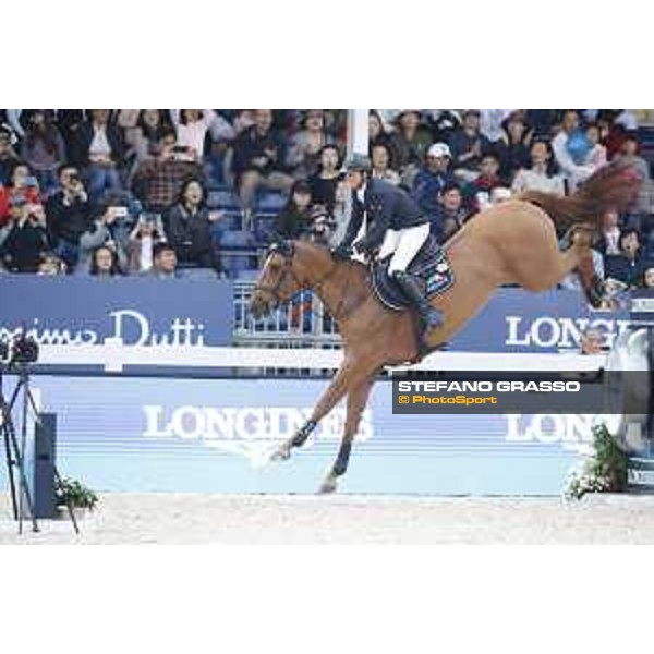 LGCT of Shanghai - Grand Prix - Ben Maher (GBR) on Explosion W - Shanghai, - 21 April 2018 - ph.Stefano Grasso/LGCT