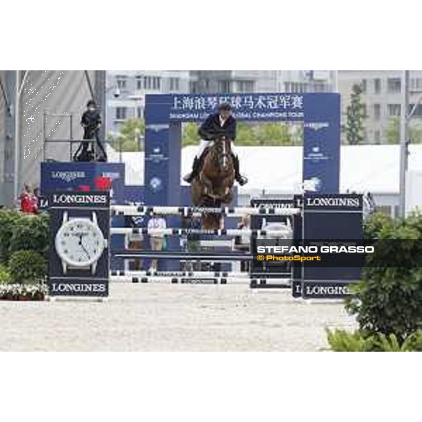 LGCT of Shanghai - Class 3 - Romain Duguet (SUI) on Twentytwo des Biches - Shanghai, - 21 April 2018 - ph.Stefano Grasso/LGCT