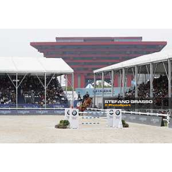 LGCT of Shanghai - Class 6 - Lorenzo de Luca (ITA) on Jeunesse van T Paradijs - Shanghai, - 22 April 2018 - ph.Stefano Grasso/LGCT
