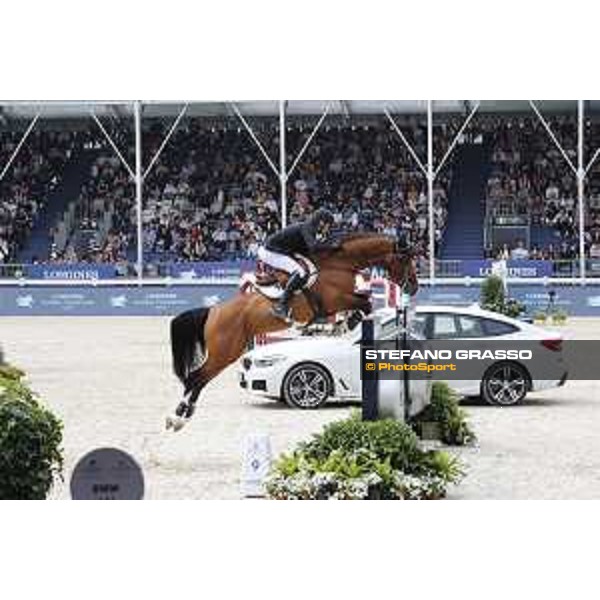 LGCT of Shanghai - Class 6 - Piergiorgio Bucci (ITA) on Diesel GP du Bois Madame - Shanghai, - 22 April 2018 - ph.Stefano Grasso/LGCT