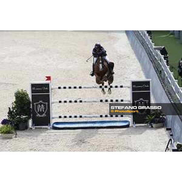 LGCT of Shanghai - Class 6 - Cameron Hanley (IRL) on EIS Isaura - Shanghai, - 22 April 2018 - ph.Stefano Grasso/LGCT