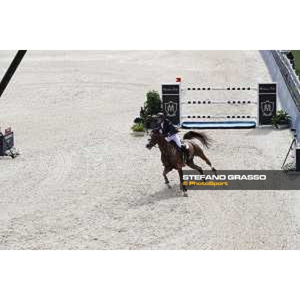 LGCT of Shanghai - Class 6 - Cameron Hanley (IRL) on EIS Isaura - Shanghai, - 22 April 2018 - ph.Stefano Grasso/LGCT