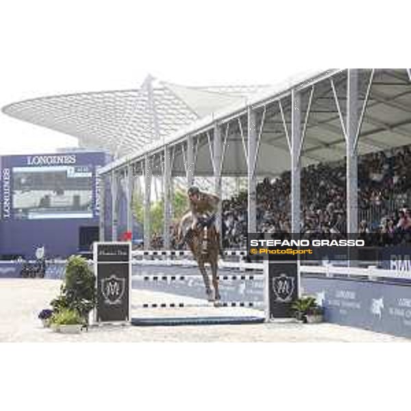 LGCT of Shanghai - Class 6 - Alberto Zorzi (ITA) on Fair Light van?t Heike - Shanghai, - 22 April 2018 - ph.Mario Grassia/LGCT