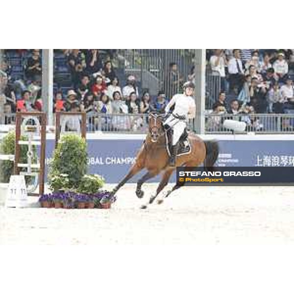 LGCT of Shanghai - Class 6 - Emily Moffitt (GBR) on Tipsy du Terral - Shanghai, - 22 April 2018 - ph.Stefano Grasso/LGCT