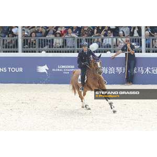 LGCT of Shanghai - Class 6 - Lorenzo de Luca (ITA) on Jeunesse van T Paradijs - Shanghai, - 22 April 2018 - ph.Stefano Grasso/LGCT