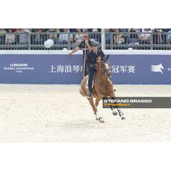 LGCT of Shanghai - Class 6 - Lorenzo de Luca (ITA) on Jeunesse van T Paradijs - Shanghai, - 22 April 2018 - ph.Stefano Grasso/LGCT