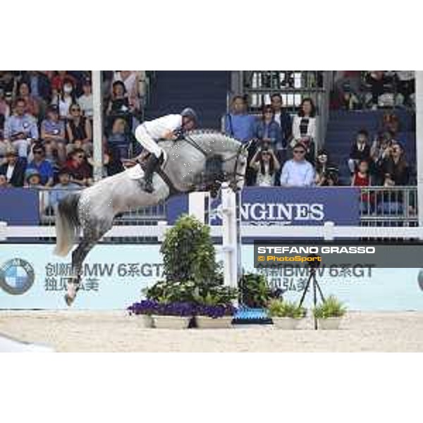 LGCT of Shanghai - Class 6 - John Whitaker (GBR) on Cassinis Chaplin - Shanghai, - 22 April 2018 - ph.Stefano Grasso/LGCT