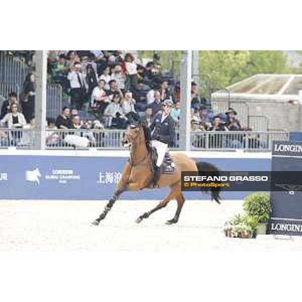 LGCT of Shanghai - Class 6 - Ben Maher (GBR) on MTF Madame X - Shanghai, - 22 April 2018 - ph.Stefano Grasso/LGCT