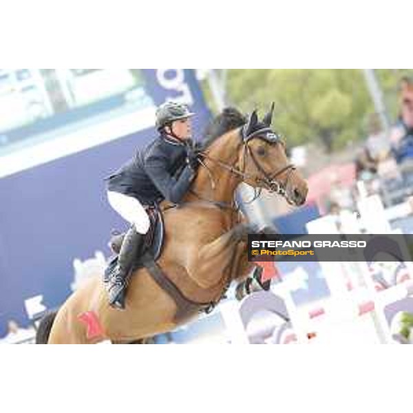 LGCT of Shanghai - Class 6 - Ben Maher (GBR) on MTF Madame X - Shanghai, - 22 April 2018 - ph.Stefano Grasso/LGCT