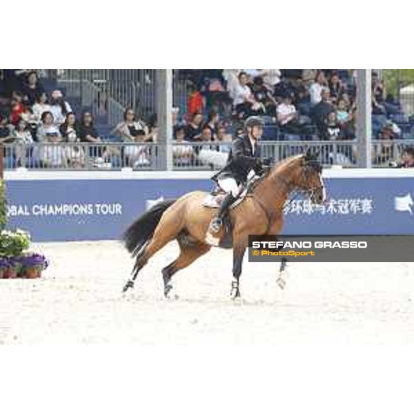 LGCT of Shanghai - Class 6 - Piergiorgio Bucci (ITA) on Diesel GP du Bois Madame - Shanghai, - 22 April 2018 - ph.Stefano Grasso/LGCT