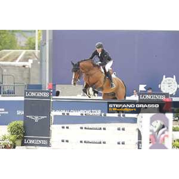 LGCT of Shanghai - Class 6 - Piergiorgio Bucci (ITA) on Diesel GP du Bois Madame - Shanghai, - 22 April 2018 - ph.Stefano Grasso/LGCT