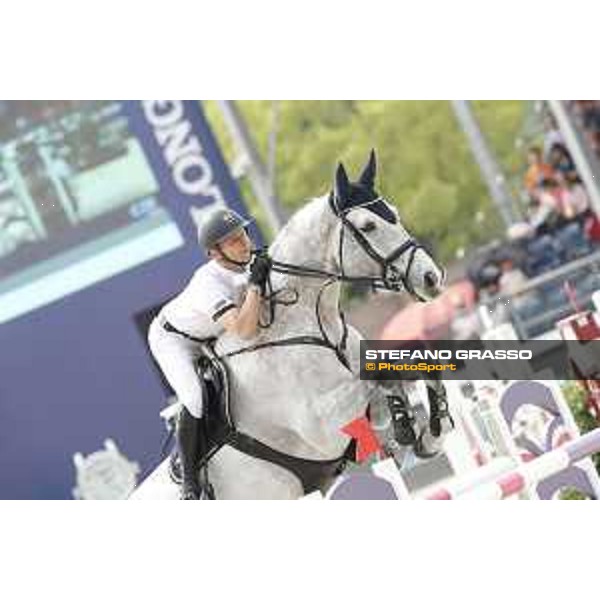 LGCT of Shanghai - Class 6 - Ales Opatrny (CZE) on VDL Fakir - Shanghai, - 22 April 2018 - ph.Stefano Grasso/LGCT