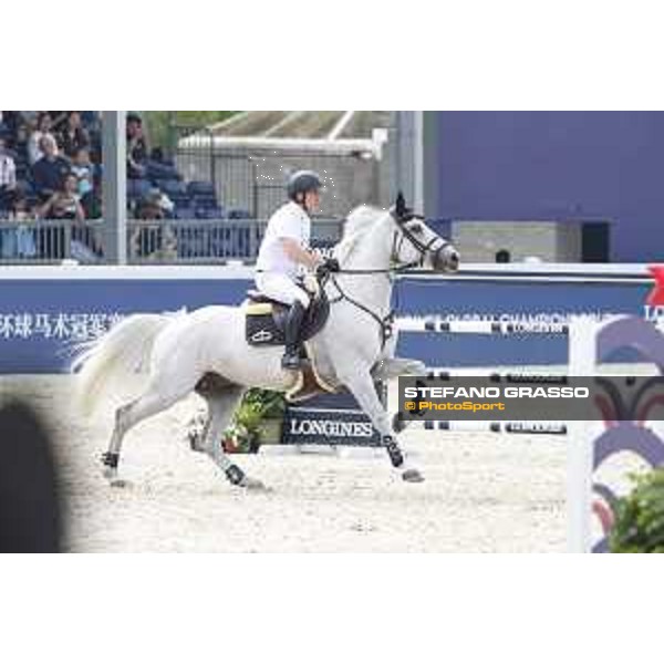 LGCT of Shanghai - Class 6 - Michael Whitaker (GBR) on Valmy de la Lande - Shanghai, - 22 April 2018 - ph.Stefano Grasso/LGCT