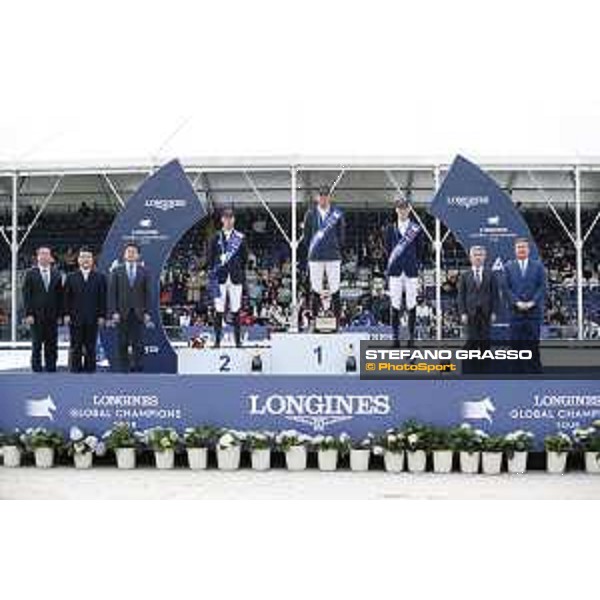 LGCT of Shanghai - Prize giving ceremony - Gregory Wathelet (BEL), Ben Maher (GBR), Daniel Deusser (GER), Dennis LI, Mr Chen Qun, Mr Xu Bin, Mr Zheng Yuanhu, Mr Jan Tops - Shanghai, - 21 April 2018 - ph.Mario Grassia/LGCT