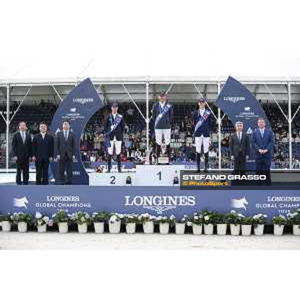 LGCT of Shanghai - Prize giving ceremony - Gregory Wathelet (BEL), Ben Maher (GBR), Daniel Deusser (GER), Dennis LI, Mr Chen Qun, Mr Xu Bin, Mr Zheng Yuanhu, Mr Jan Tops - Shanghai, - 21 April 2018 - ph.Mario Grassia/LGCT