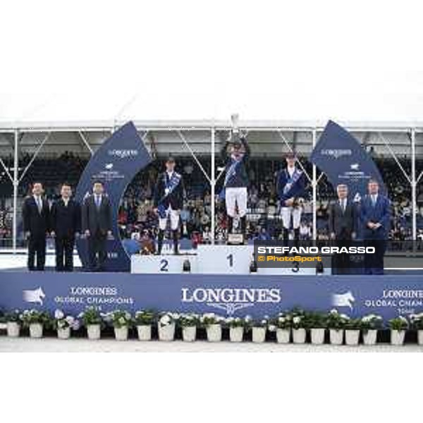 LGCT of Shanghai - Prize giving ceremony - Gregory Wathelet (BEL), Ben Maher (GBR), Daniel Deusser (GER), Dennis LI, Mr Chen Qun, Mr Xu Bin, Mr Zheng Yuanhu, Mr Jan Tops - Shanghai, - 21 April 2018 - ph.Mario Grassia/LGCT