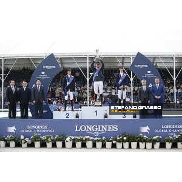 LGCT of Shanghai - Prize giving ceremony - Gregory Wathelet (BEL), Ben Maher (GBR), Daniel Deusser (GER), Dennis LI, Mr Chen Qun, Mr Xu Bin, Mr Zheng Yuanhu, Mr Jan Tops - Shanghai, - 21 April 2018 - ph.Mario Grassia/LGCT