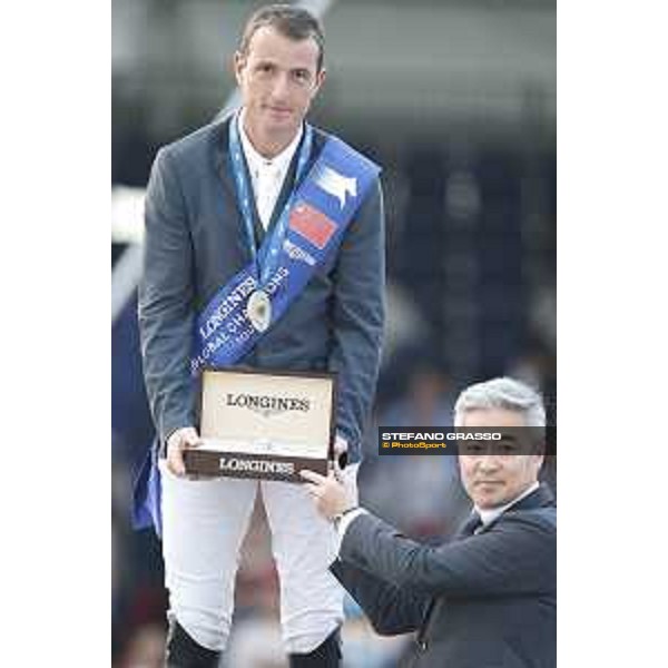 LGCT of Shanghai - Prize giving ceremony - Gregory Wathelet, Dennis Li, Longines watch - Shanghai, - 21 April 2018 - ph.Mario Grassia/LGCT