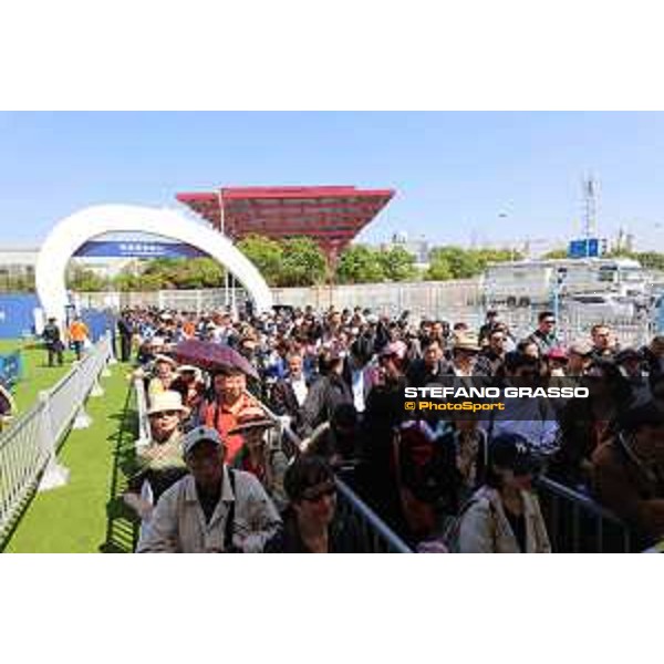 LGCT of Shanghai - Public at the main entrance - Shanghai, - 20 April 2018 - ph.Mario Grassia/LGCT
