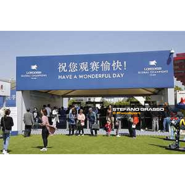 LGCT of Shanghai - Public at the main entrance - Shanghai, - 20 April 2018 - ph.Mario Grassia/LGCT