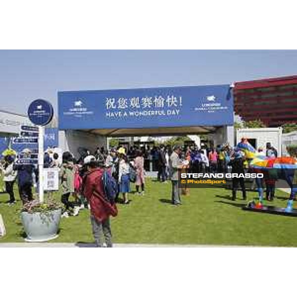 LGCT of Shanghai - Public at the main entrance - Shanghai, - 20 April 2018 - ph.Mario Grassia/LGCT