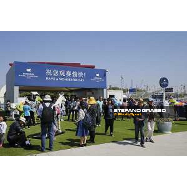 LGCT of Shanghai - Public at the main entrance - Shanghai, - 20 April 2018 - ph.Mario Grassia/LGCT