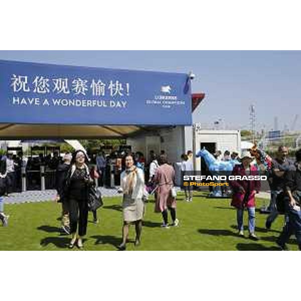 LGCT of Shanghai - Public at the main entrance - Shanghai, - 20 April 2018 - ph.Mario Grassia/LGCT