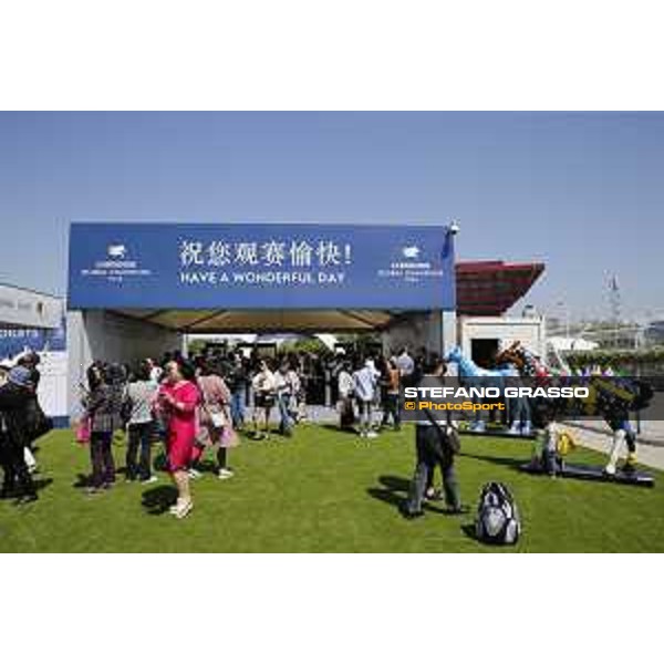 LGCT of Shanghai - Public at the main entrance - Shanghai, - 20 April 2018 - ph.Mario Grassia/LGCT
