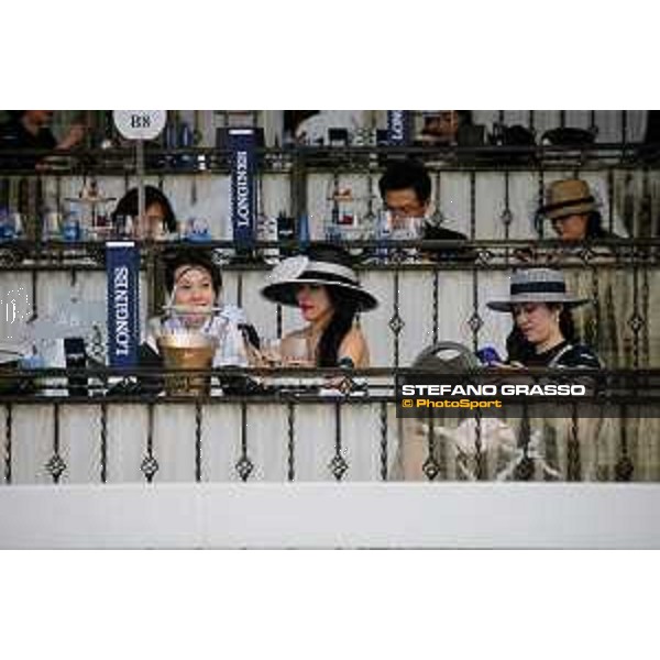 LGCT of Shanghai - VIP guests enjoying the class - Shanghai, - 20 April 2018 - ph.Mario Grassia/LGCT