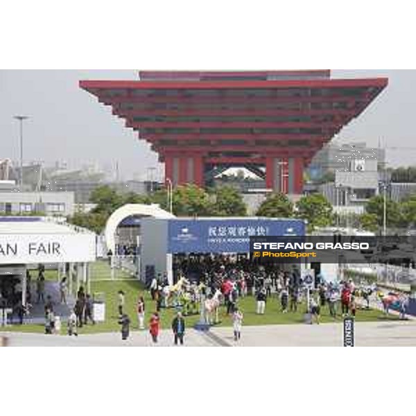 LGCT of Shanghai - Public at the main entrance - Shanghai, - 20 April 2018 - ph.Mario Grassia/LGCT