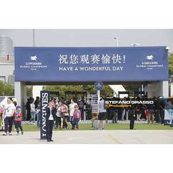 LGCT of Shanghai - Public at the main entrance - Shanghai, - 20 April 2018 - ph.Mario Grassia/LGCT