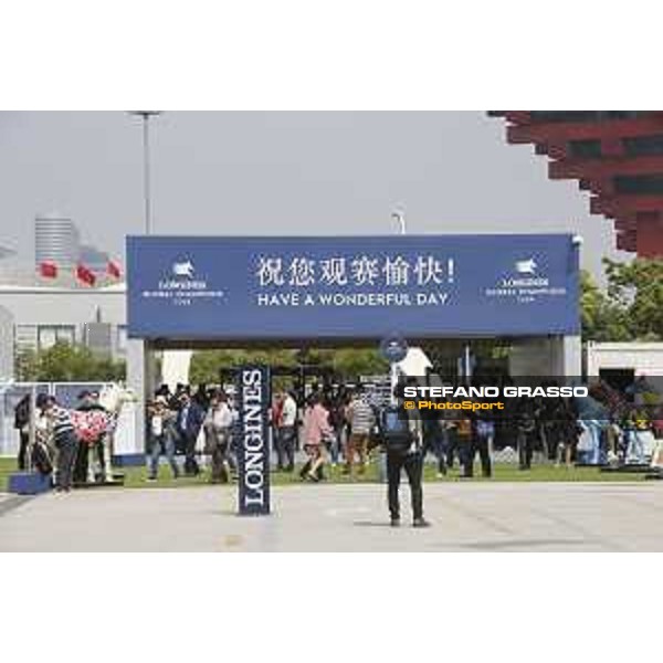 LGCT of Shanghai - Public at the main entrance - Shanghai, - 20 April 2018 - ph.Mario Grassia/LGCT