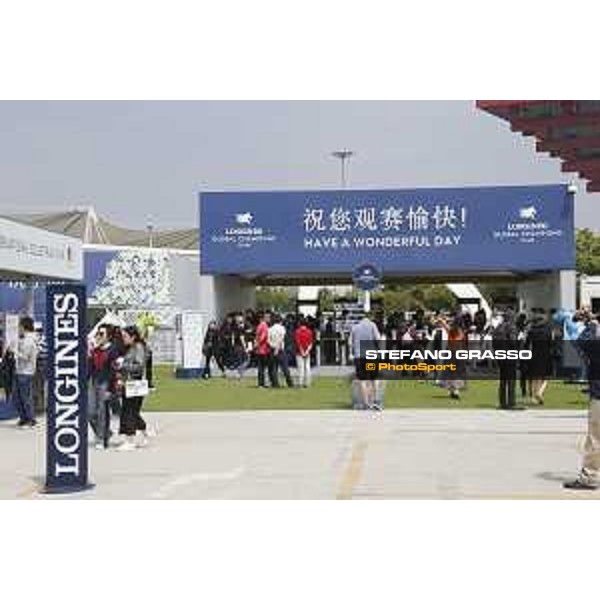 LGCT of Shanghai - Public at the main entrance - Shanghai, - 20 April 2018 - ph.Mario Grassia/LGCT