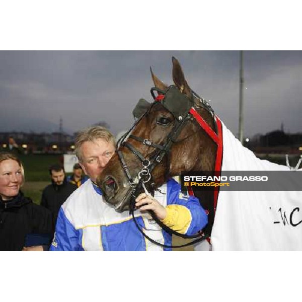 Holger Ehlert with Algiers Hall after winning the Gran Premio Ponte Vecchio Firenze, 9th march 2008 ph. Stefano Grasso