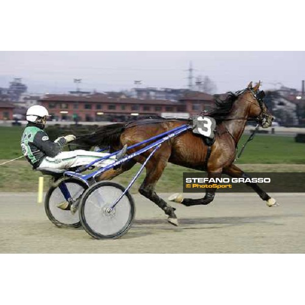 Enrico Belllei with Algiers Hall warming up before winning the Gran Premio Ponte Vecchio Firenze, 9th march 2008 ph. Stefano Grasso