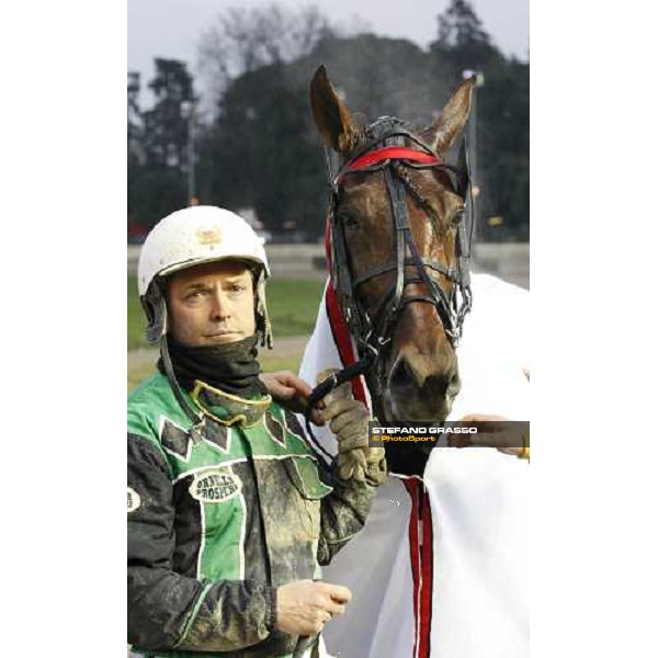 Enrico Belllei with Algiers Hall after winning the Gran Premio Ponte Vecchio Firenze, 9th march 2008 ph. Stefano Grasso
