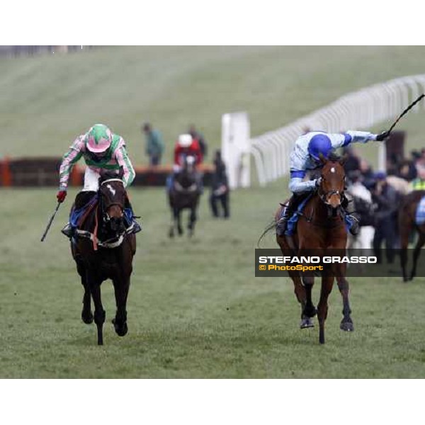Robert \'chocolate\' Thornton on Katchit flies towards the post and wins the Smurfit Kappa Champion Hurdle Challenge Trophy beating Tom Scudamore on Osama (right) Cheltenham The Festival , 1st day 11th march 2008 ph. Stefano Grasso