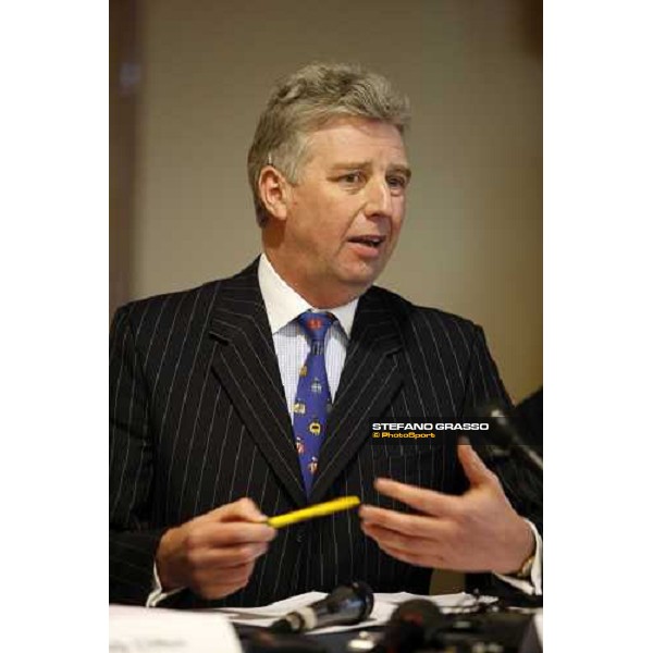 Edward Gillespie, Managing Director of Cheltenham Racecourse making a statement during the press conference Cheltenham, 12th march 2008 ph. Stefano Grasso