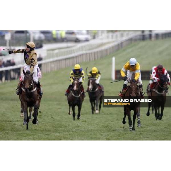 Denis O\' Regan on Inglish Drever wins the Ladbrokes World Hurdle Race beating Christphe Pieux on Kasbah Bliss Cheltenham, The Festival 3rd day, 13th march 2008 ph. Stefano Grasso