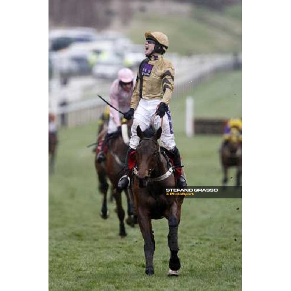 Denis O\' Regan on Inglish Drever wins the Ladbrokes World Hurdle Race Cheltenham, The Festival 3rd day, 13th march 2008 ph. Stefano Grasso