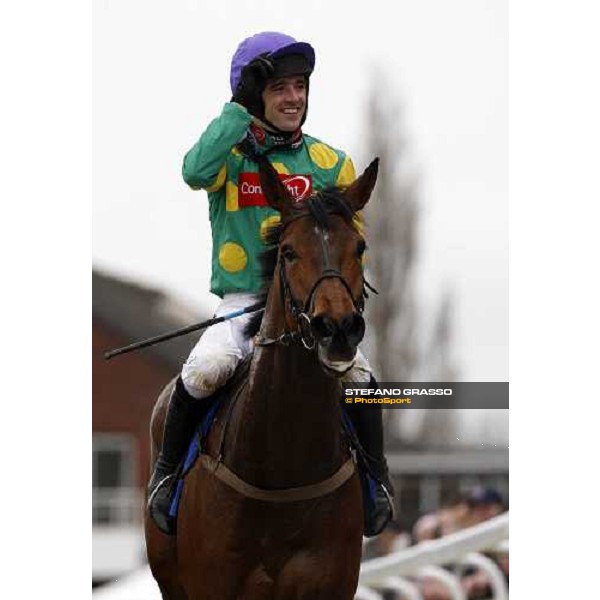 Ruby Walsh comes back in triumph on Master Minded after winning The Seasons Holidays Queen Mother Champion Steeple Chase Cheltenham, The Festival 3rd day, 13th march 2008 ph. Stefano Grasso