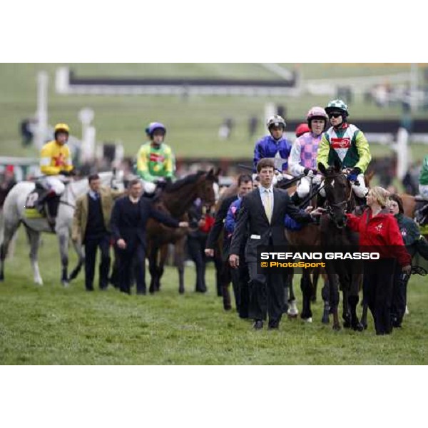 Sam Thomas on Denman parades before winning the Totesport Cheltenham Gold Cup followed by Ruby Walsh on Kauto Star Cheltenham, 4th day, 14th march 2008 ph. Stefano Grasso