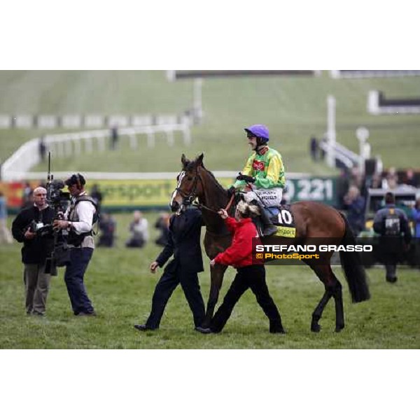 Ruby Walsh on Kauto Star parades before the race Cheltenham, 4th day, 14th march 2008 ph. Stefano Grasso