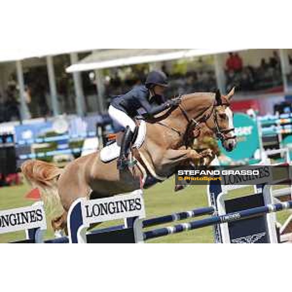LGCT of Madrid - Class 4 - Paola Amilibia (ESP) on Gaudi - 4 May 2018 - ph.Mario Grassia/LGCT