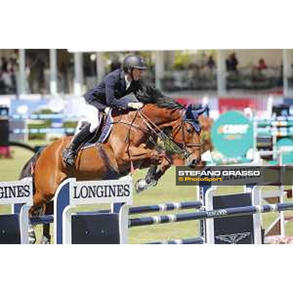 LGCT of Madrid - Class 4 - Pieter Devos (BEL) on Espoir - 4 May 2018 - ph.Mario Grassia/LGCT