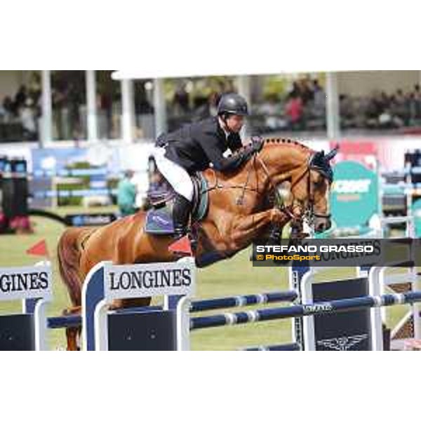 LGCT of Madrid - Class 4 - Cian O\'Connor on (IRL) on Exelero - 4 May 2018 - ph.Mario Grassia/LGCT