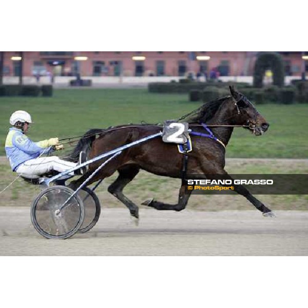 Paolo Leoni warming up with Ele Code before the start of the Gran Premio Ponte Vecchio Firenze Le Mulina, 9th march 2008 ph. Stefano Grasso
