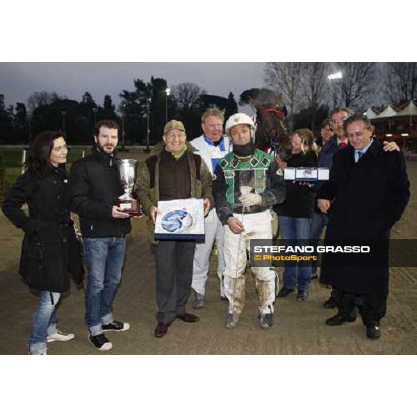 giving prize for Enrico Bellei and Algiers Hall winners of Gran Premio Ponte Vecchio Firenze Le Mulina, 9th march 2008 ph. Stefano Grasso