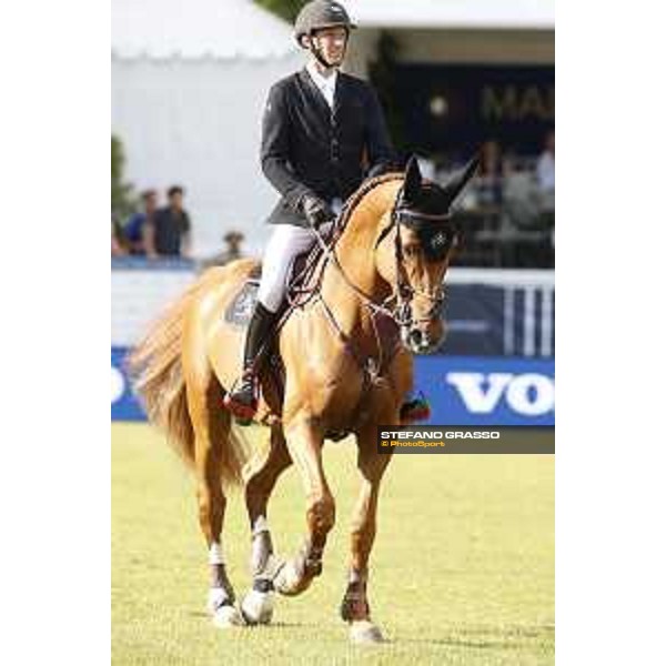 LGCT of Madrid - Class 15 - Kevin Staut (FRA) on Silver Deux de Virton HDC - 6 May 2018 - ph.Stefano Grasso/LGCT
