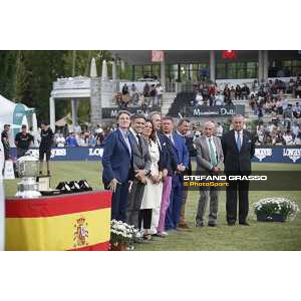 LGCT of Madrid - Prize giving -Marta Figueras, Juan Carlos Capelli (VP and Head of International marketing at Longines), Marta Orozco, Javier Revuelta, Marisols Casado, Jan Tops (President of LGCT and co-founder of GCL), Alvaro Arrieta - 5 May 2018 - ph.Stefano Grasso/LGCT